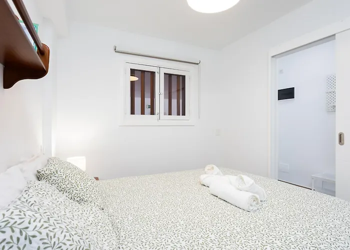 Apartment Live Torviscas Parque Royal 12 *